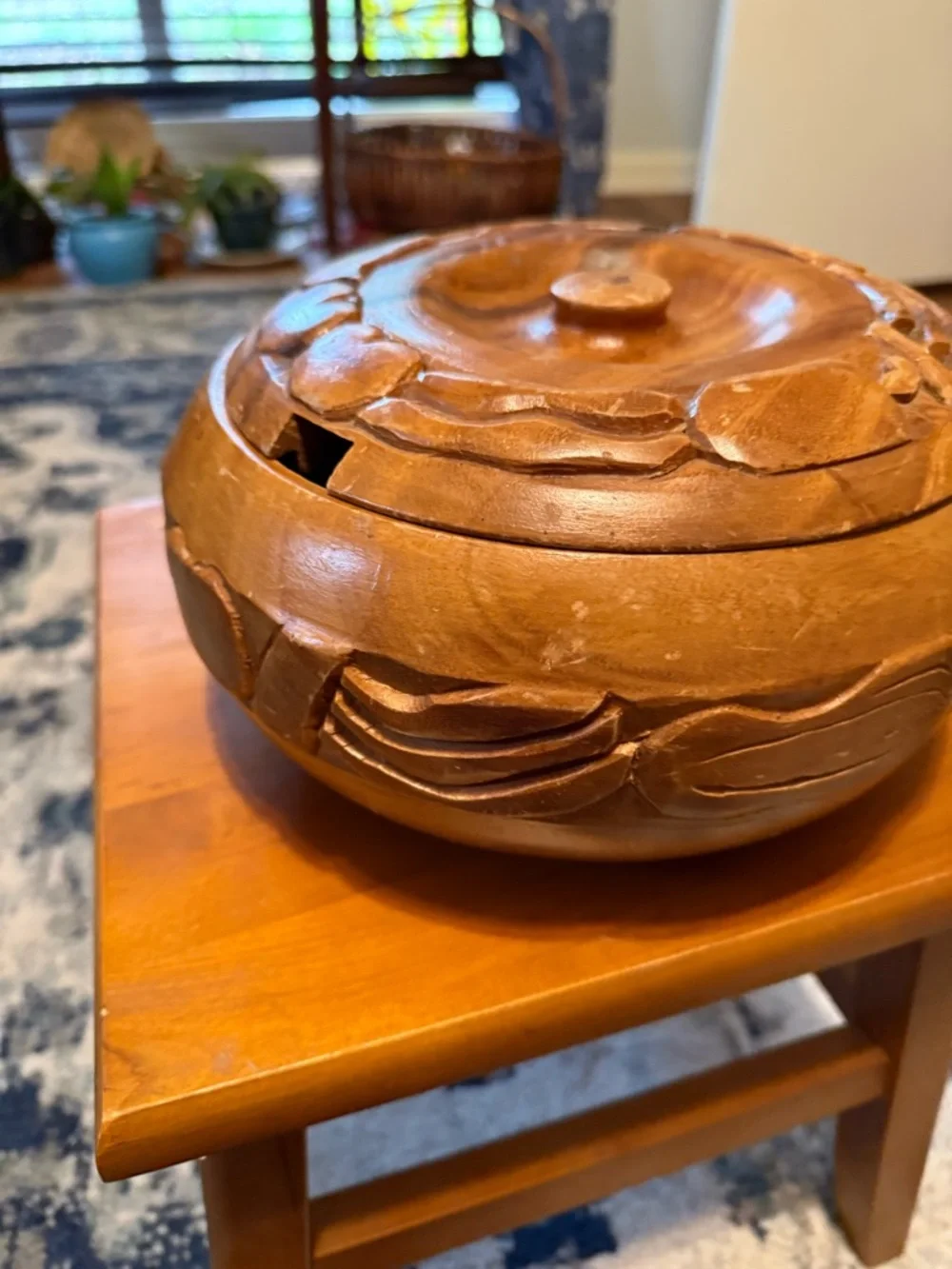 Hand Carved Vintage Wooden Lidded Bowl - Island Motif - READ description